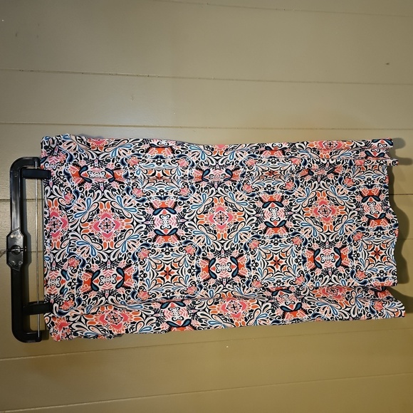 Cynthis Rowley Multi-Colored faux Wrap Around Pull-On Skirt, Stretchy - Picture 3 of 4